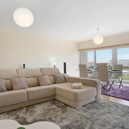 Ao - Passerelle 페니케